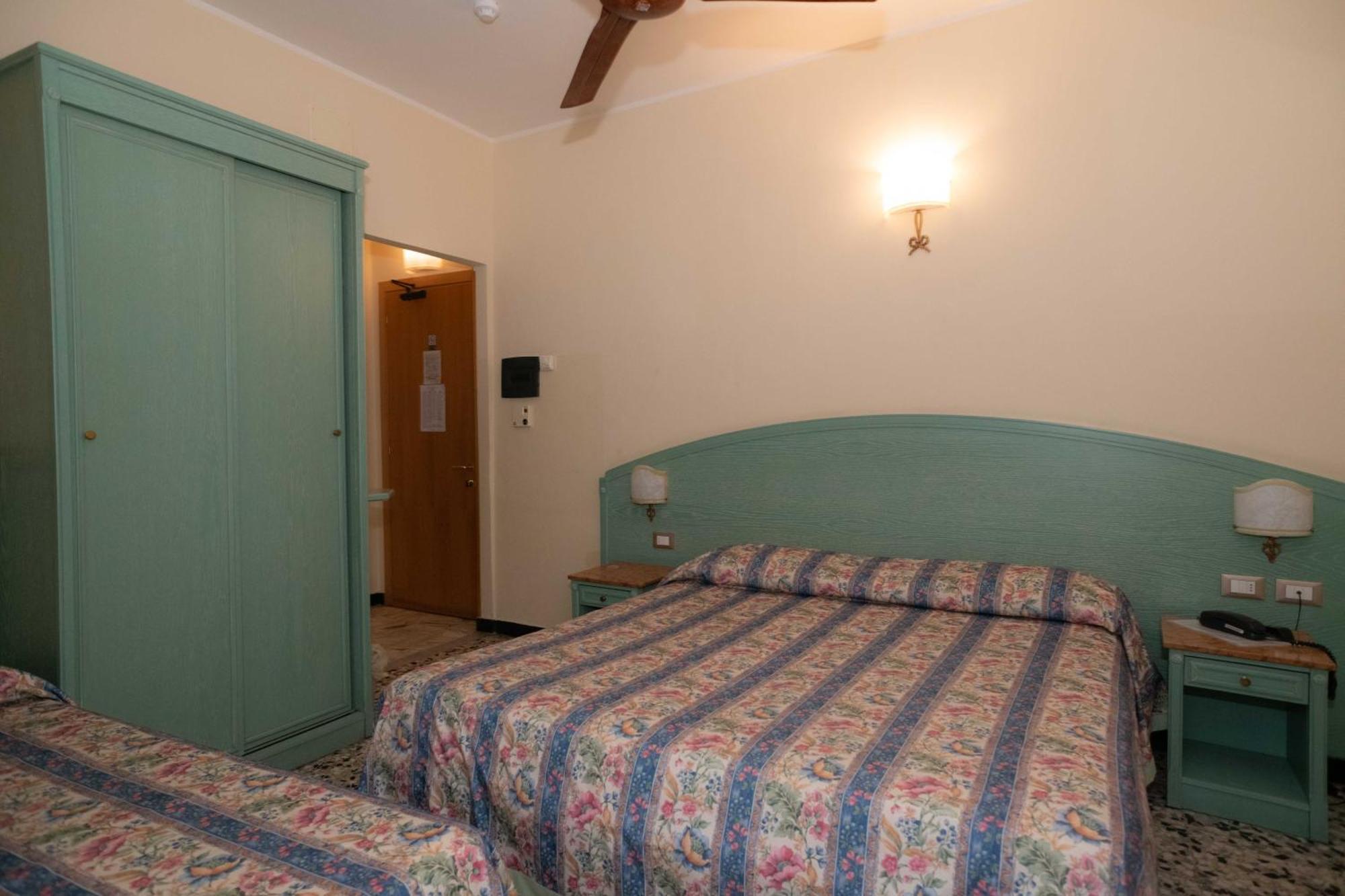 Hotel Magnolia ألبينغا المظهر الخارجي الصورة